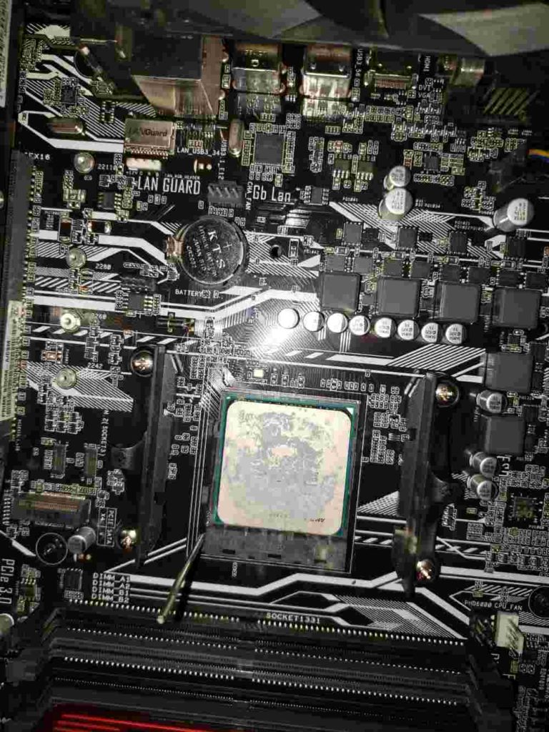 . Inadequate Thermal Paste: 